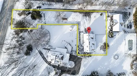 2269 East Main Road Portsmouth RI 02871