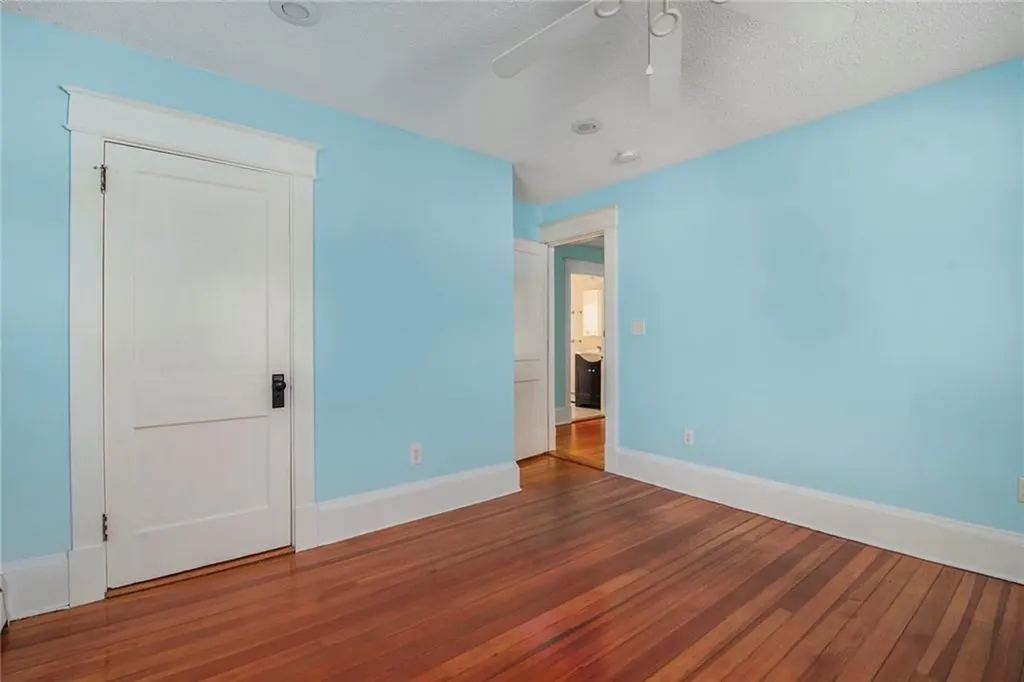 2 Overbrook Avenue Warwick RI 02889