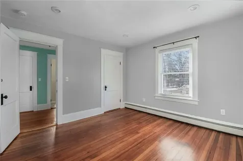 2 Overbrook Avenue Warwick RI 02889