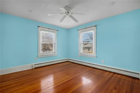 2 Overbrook Avenue Warwick RI 02889