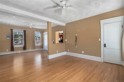 2 Overbrook Avenue Warwick RI 02889