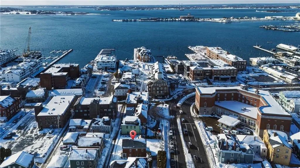 20 Fair Street Newport RI 02840