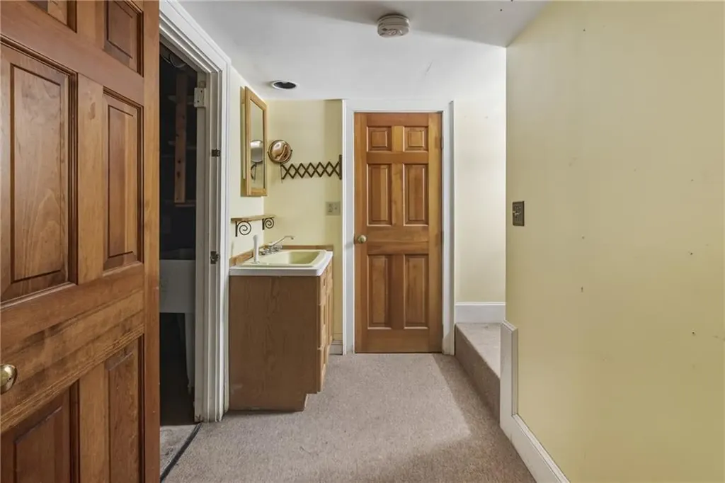 20 Fair Street Newport RI 02840