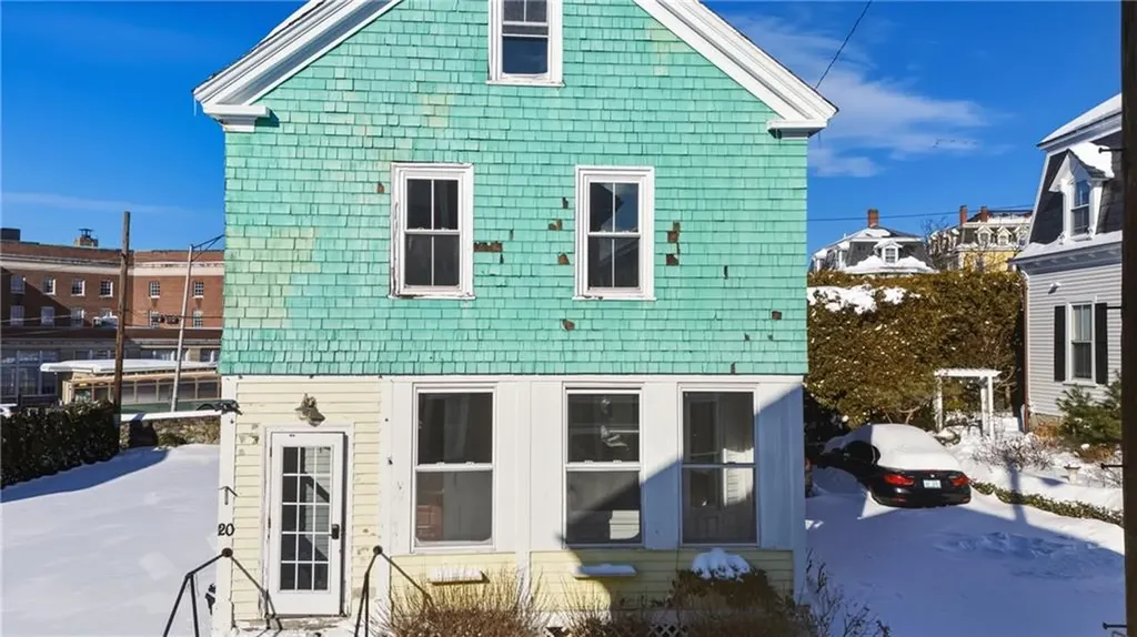 20 Fair Street Newport RI 02840