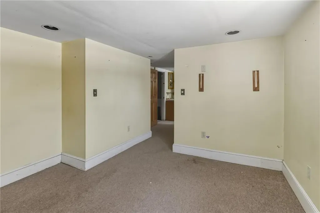 20 Fair Street Newport RI 02840