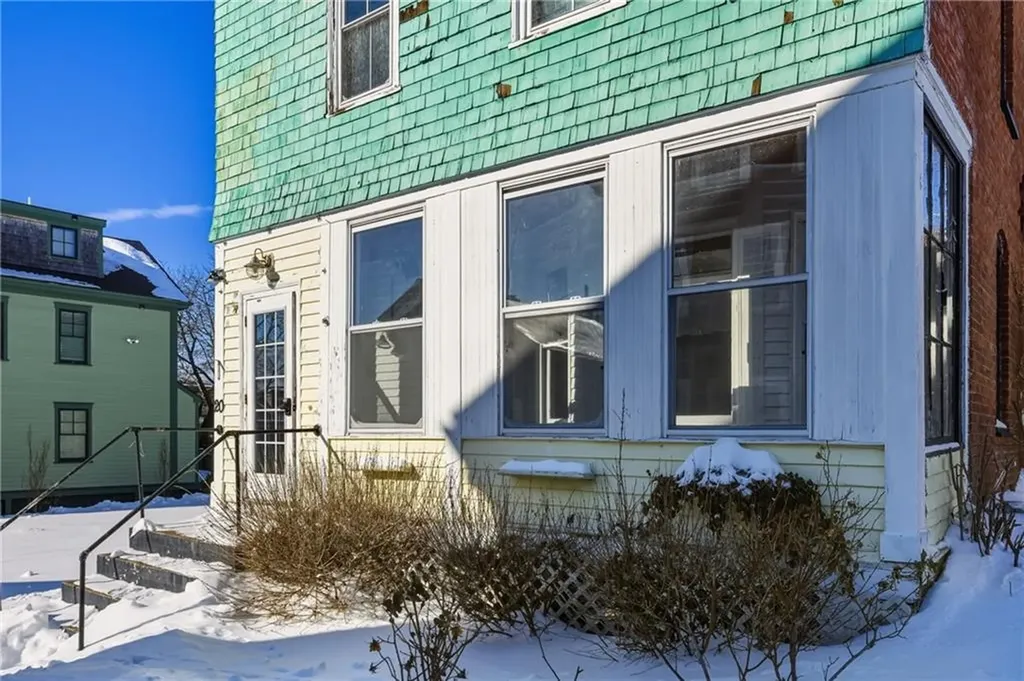 20 Fair Street Newport RI 02840