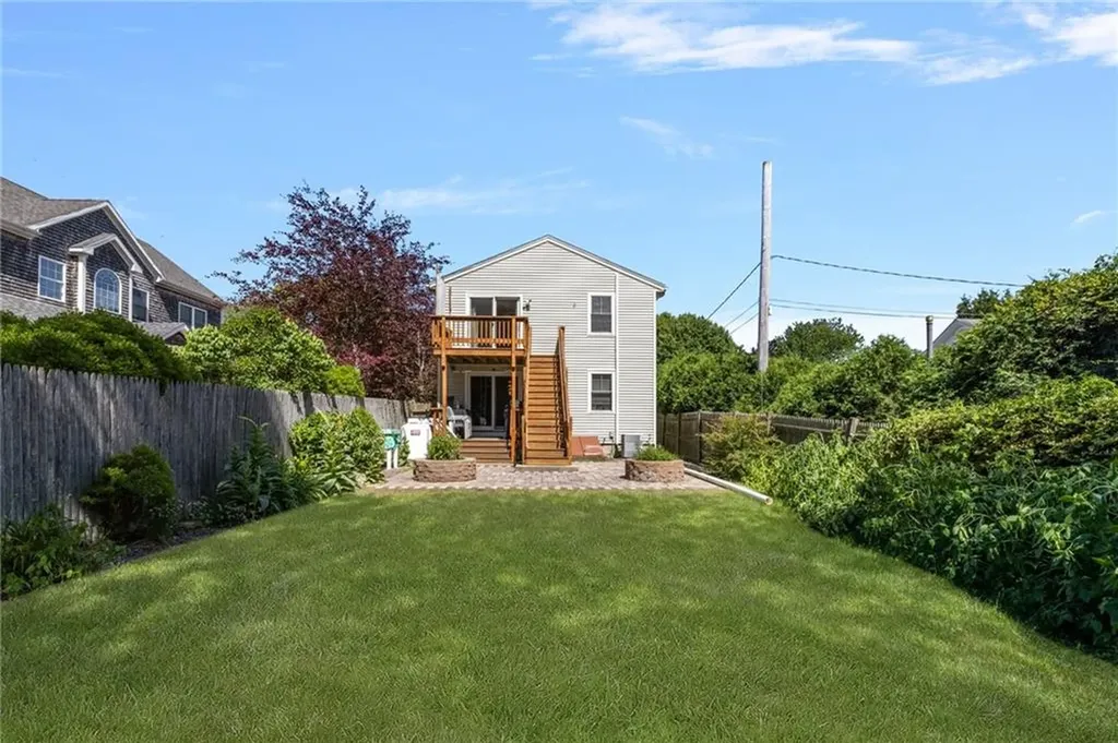 47 North Road Jamestown RI 02835