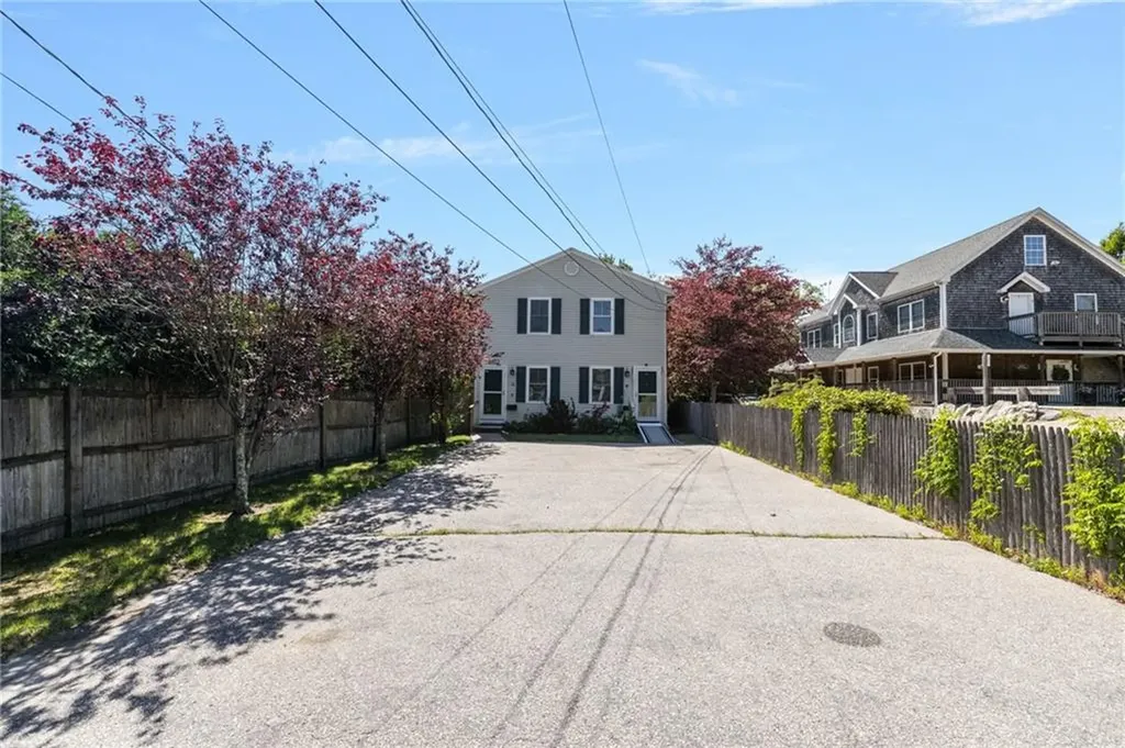 47 North Road Jamestown RI 02835