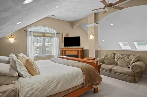 142 Sand Plains Trail South Kingstown RI 02879