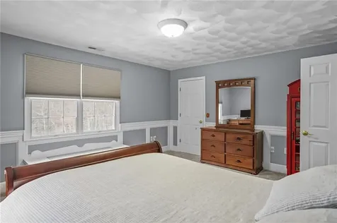 142 Sand Plains Trail South Kingstown RI 02879