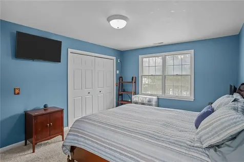 142 Sand Plains Trail South Kingstown RI 02879