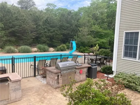 142 Sand Plains Trail South Kingstown RI 02879