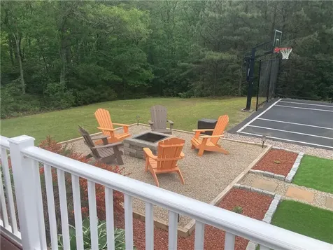 142 Sand Plains Trail South Kingstown RI 02879