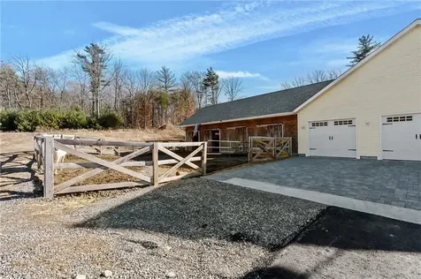 117 New Road Thompson CT 06277