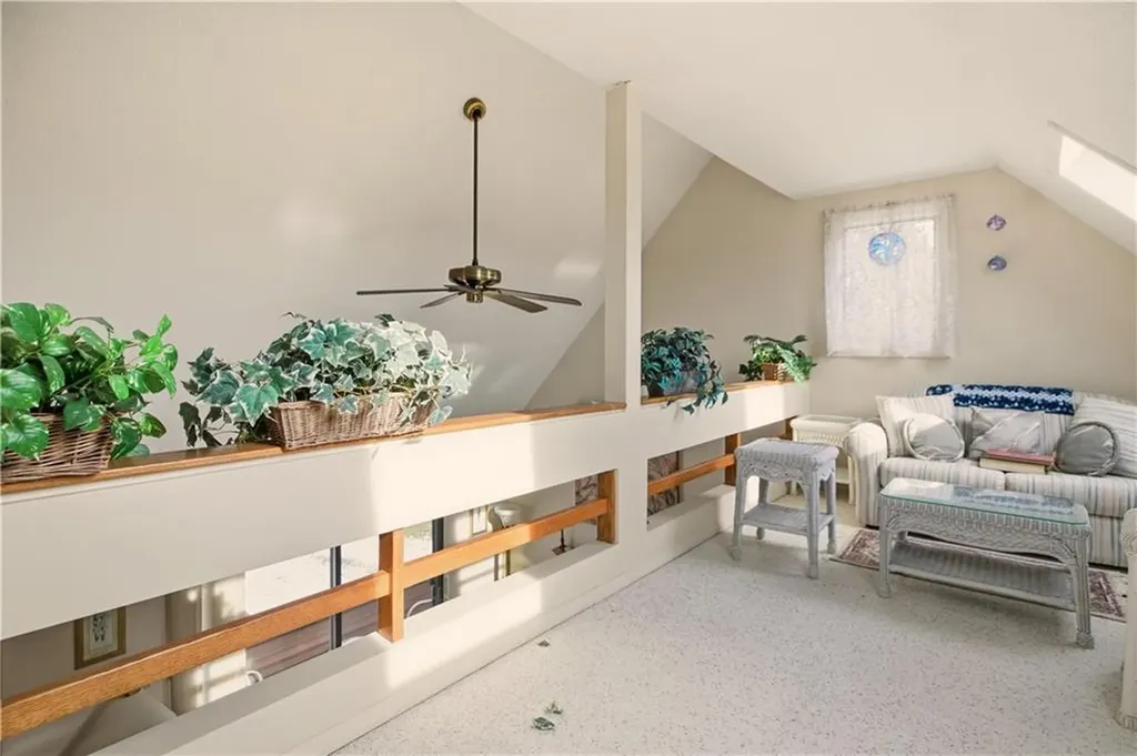 23 Indian Hill Circle Middletown RI 02842