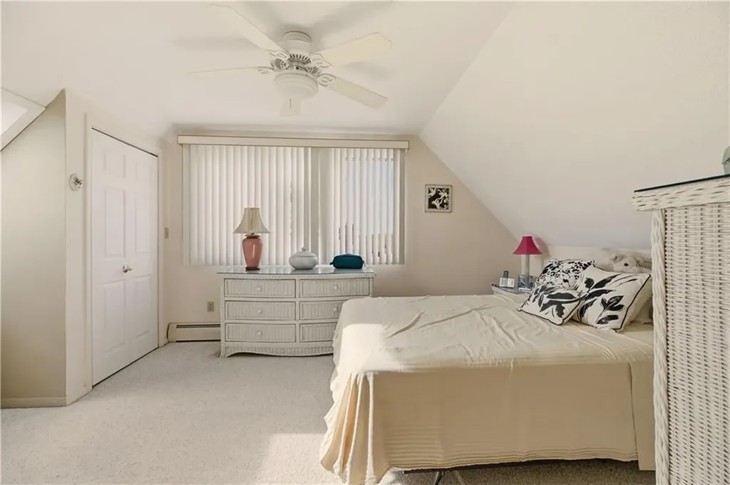 23 Indian Hill Circle Middletown RI 02842