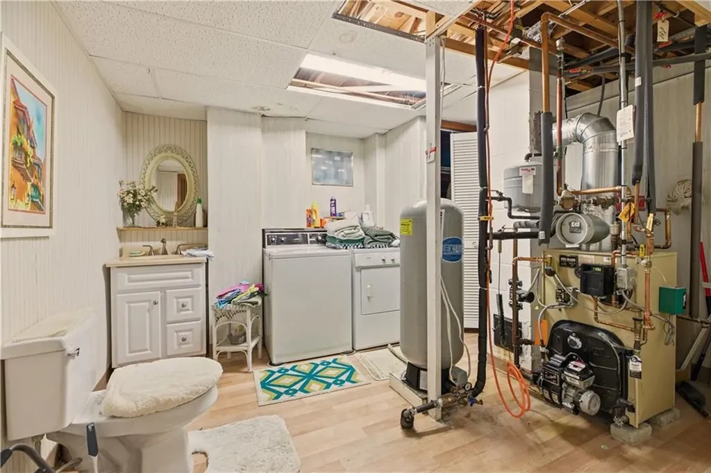 23 Indian Hill Circle Middletown RI 02842