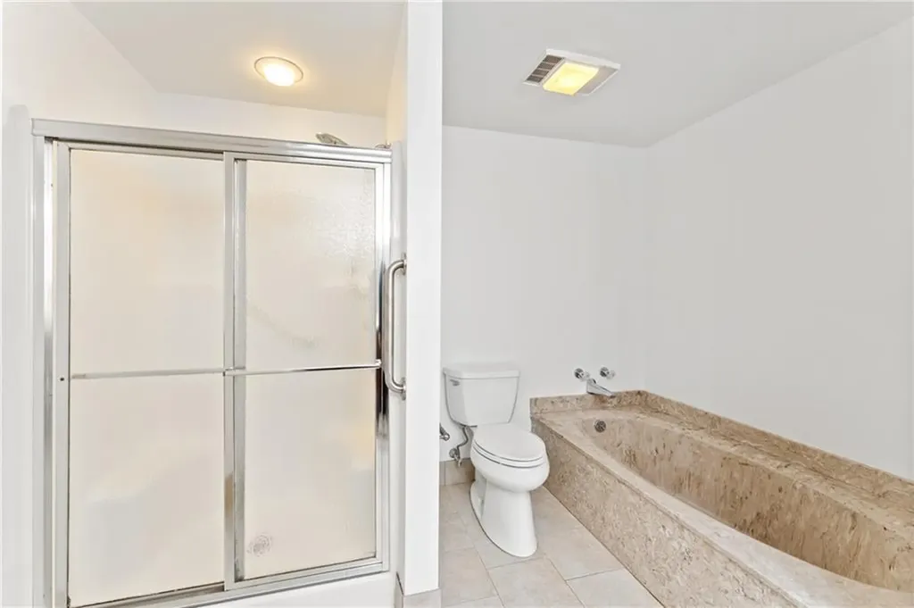 30 Argyle Avenue East Providence RI 02915