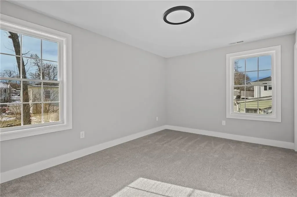 85 Colonial Avenue Cumberland RI 02864