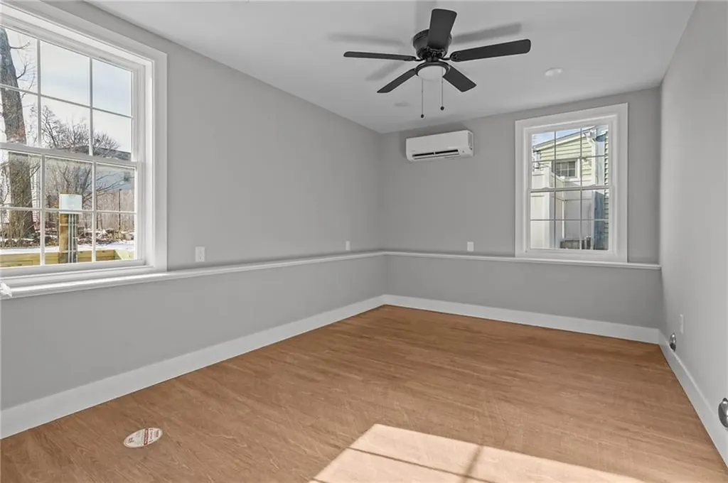 85 Colonial Avenue Cumberland RI 02864