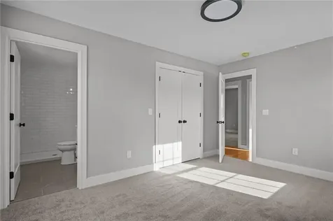 85 Colonial Avenue Cumberland RI 02864