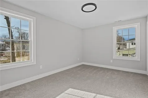 85 Colonial Avenue Cumberland RI 02864