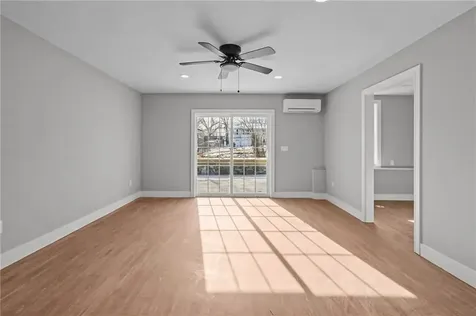 85 Colonial Avenue Cumberland RI 02864