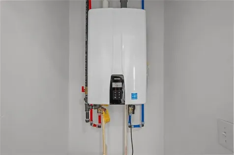 85 Colonial Avenue Cumberland RI 02864