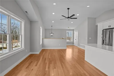 85 Colonial Avenue Cumberland RI 02864