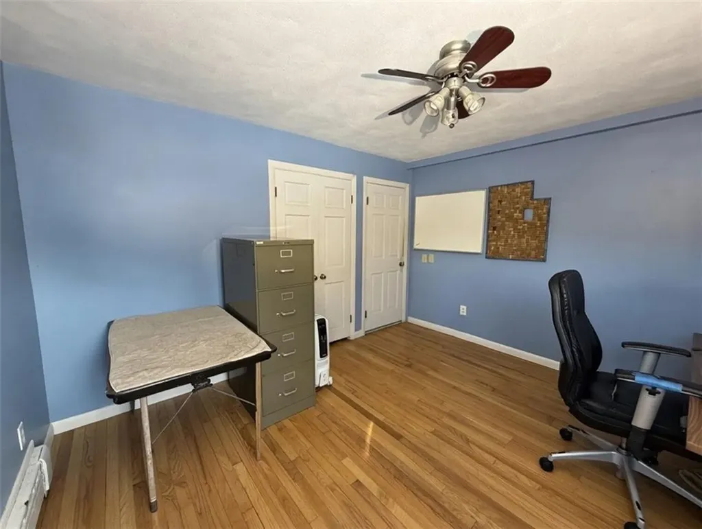 33 Whipple Avenue Westerly RI 02891