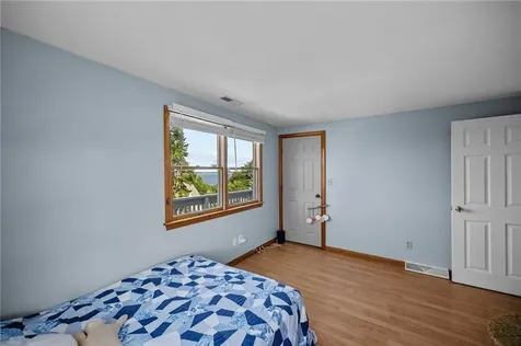 98 Hobson Avenue Tiverton RI 02878