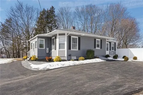 2 Fairgreen Drive West Warwick RI 02893