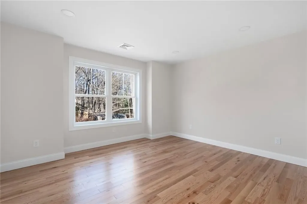 44 Oldham Street Warwick RI 02886