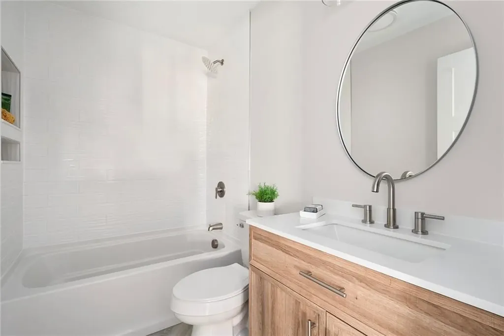 44 Oldham Street Warwick RI 02886