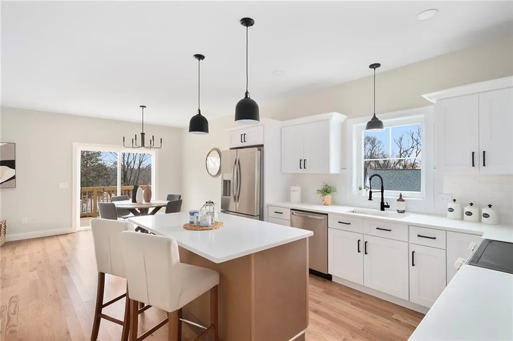 44 Oldham Street Warwick RI 02886