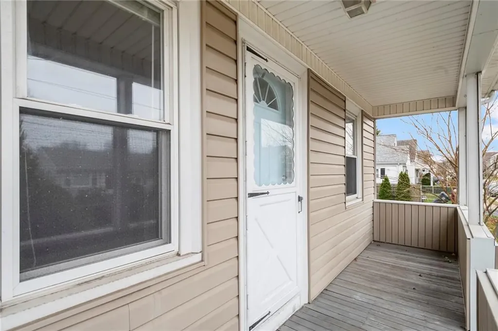 60 Fraser Street East Providence RI 02914