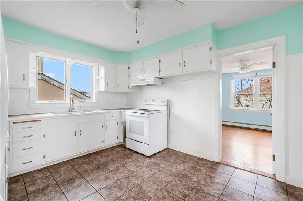 60 Fraser Street East Providence RI 02914