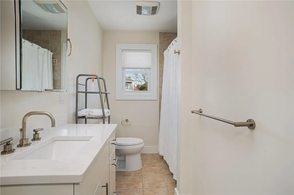 209 Carpenter Drive South Kingstown RI 02879