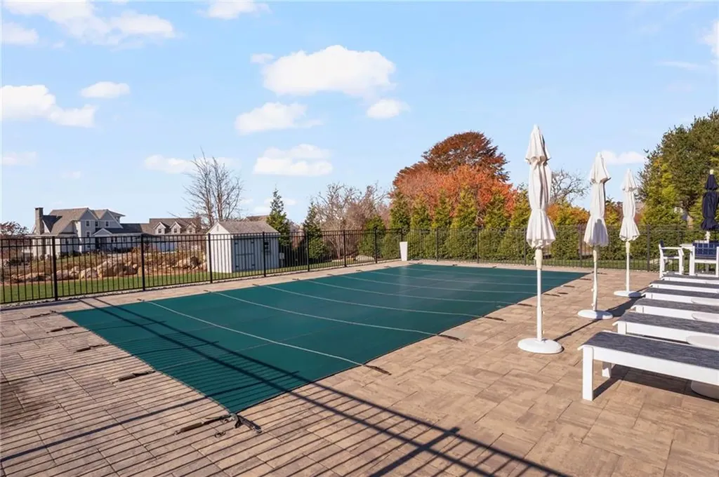 209 Carpenter Drive South Kingstown RI 02879