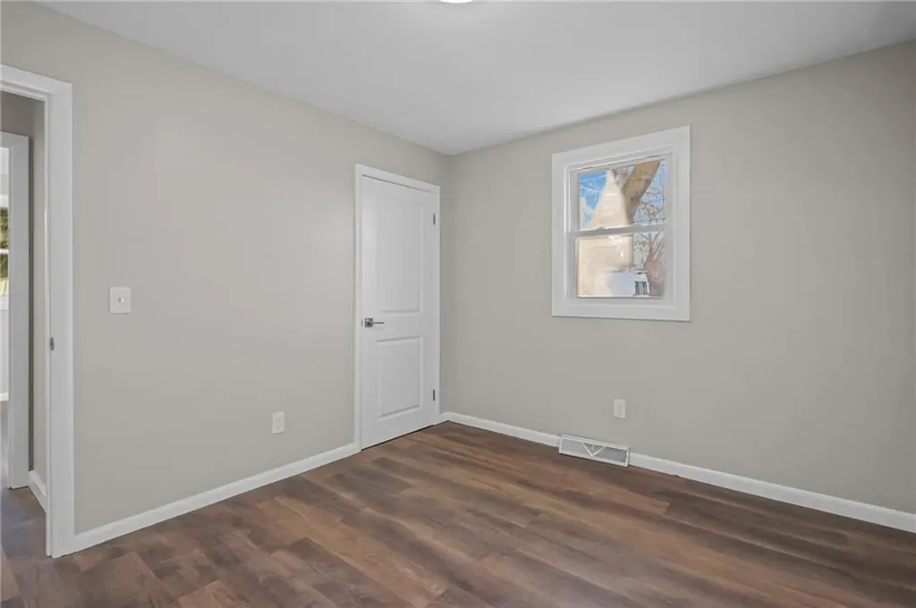 38 Bowman Street Warwick RI 02889