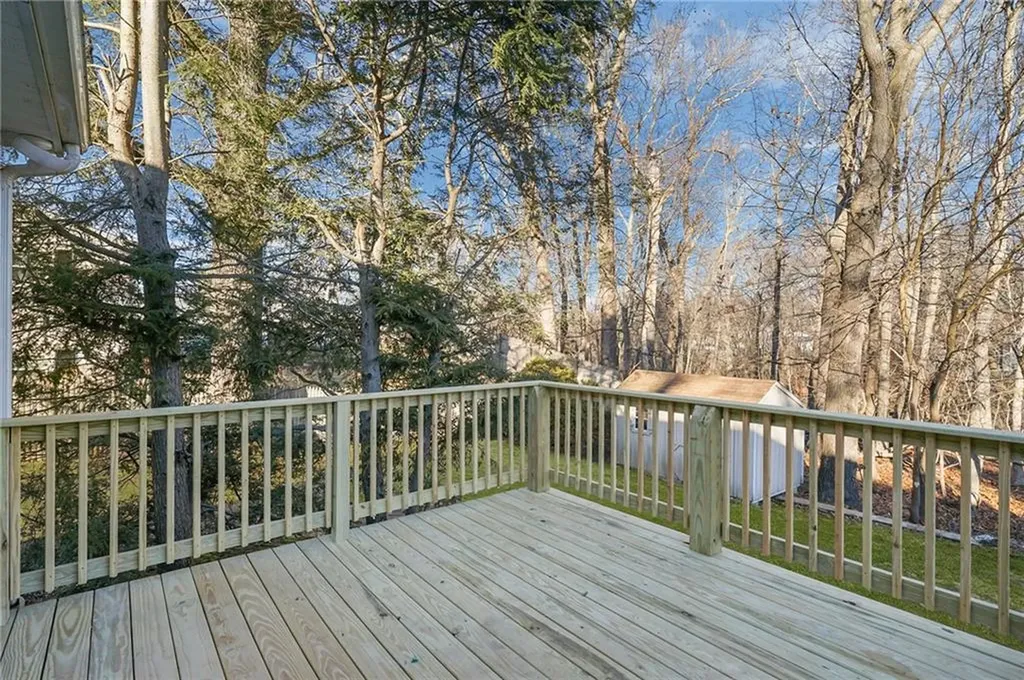 38 Bowman Street Warwick RI 02889