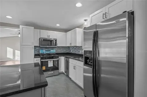 38 Bowman Street Warwick RI 02889