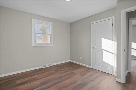 38 Bowman Street Warwick RI 02889