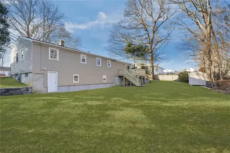 38 Bowman Street Warwick RI 02889