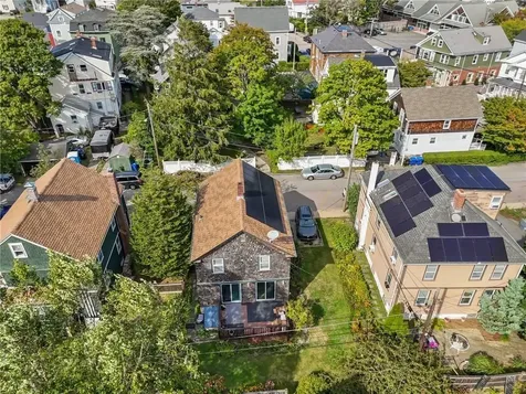 19 Slocum Street Newport RI 02840