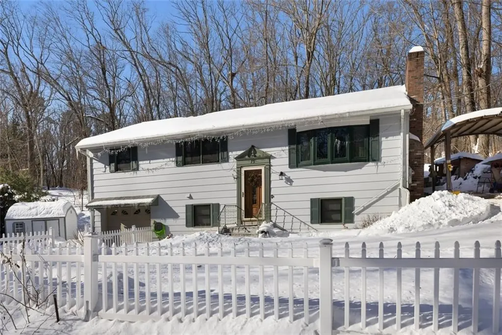 73 Westwood Drive Cumberland RI 02864