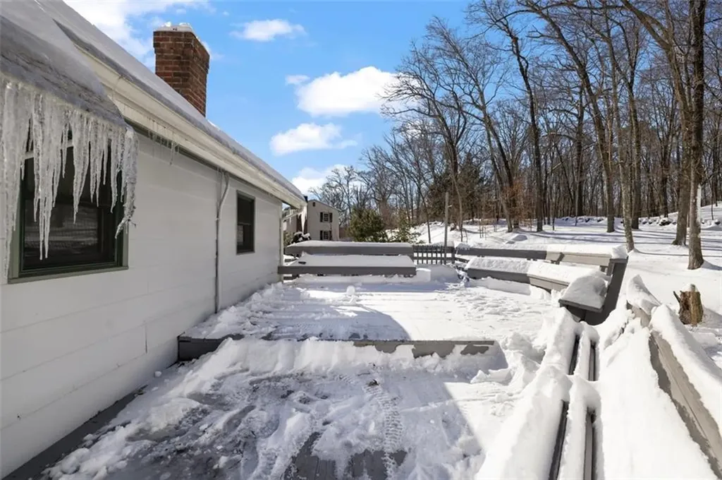 73 Westwood Drive Cumberland RI 02864