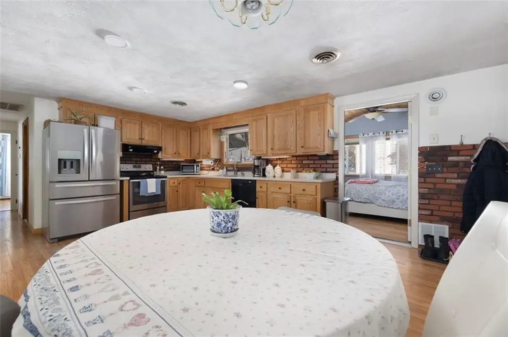 73 Westwood Drive Cumberland RI 02864