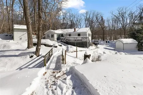 73 Westwood Drive Cumberland RI 02864