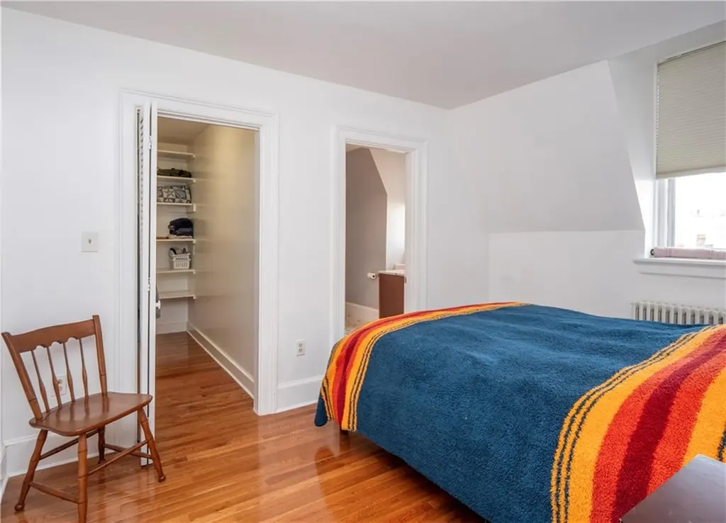 1 Oakwood Terrace Newport RI 02840